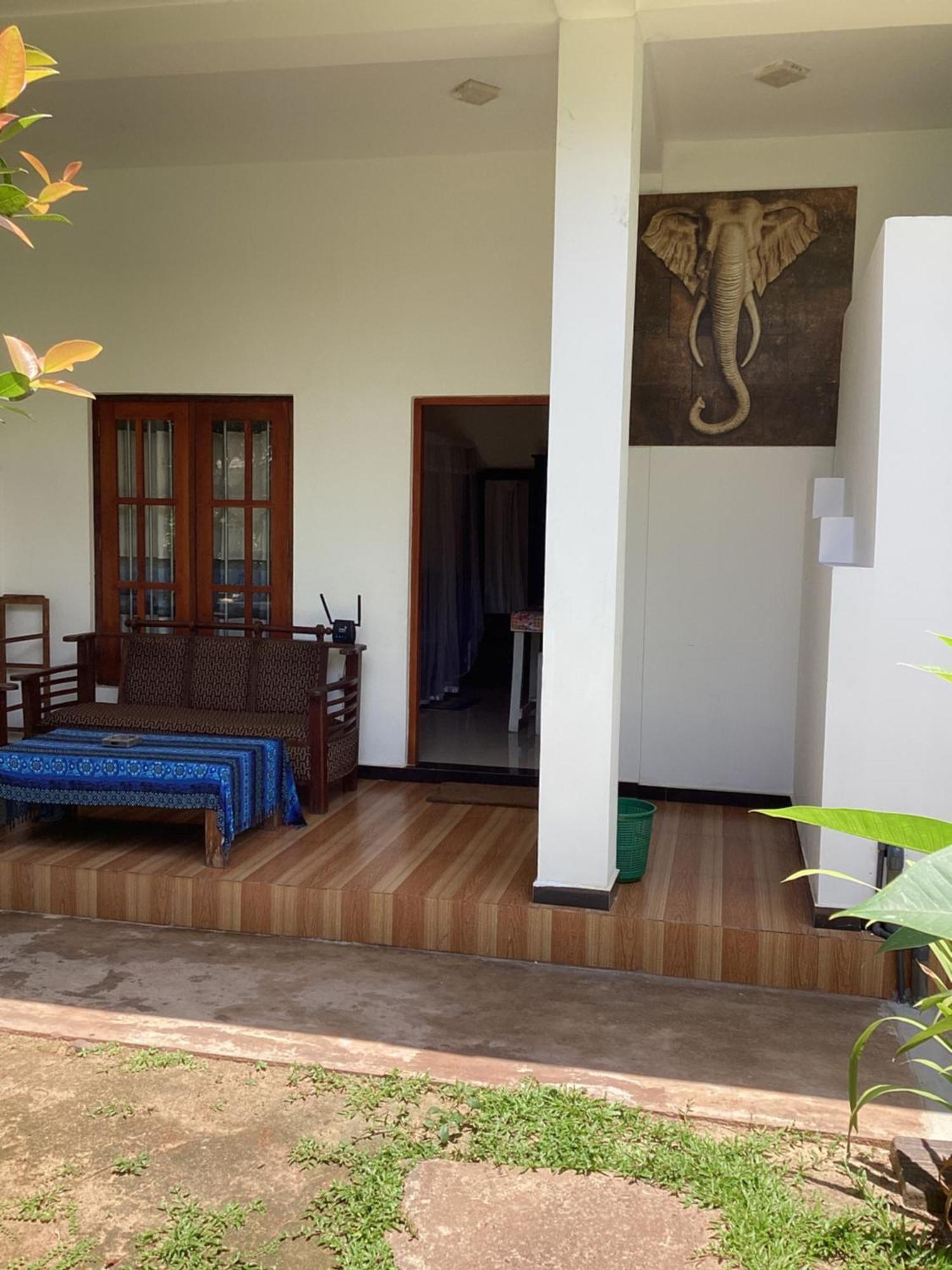 Aroma Guest House ميريسا المظهر الخارجي الصورة
